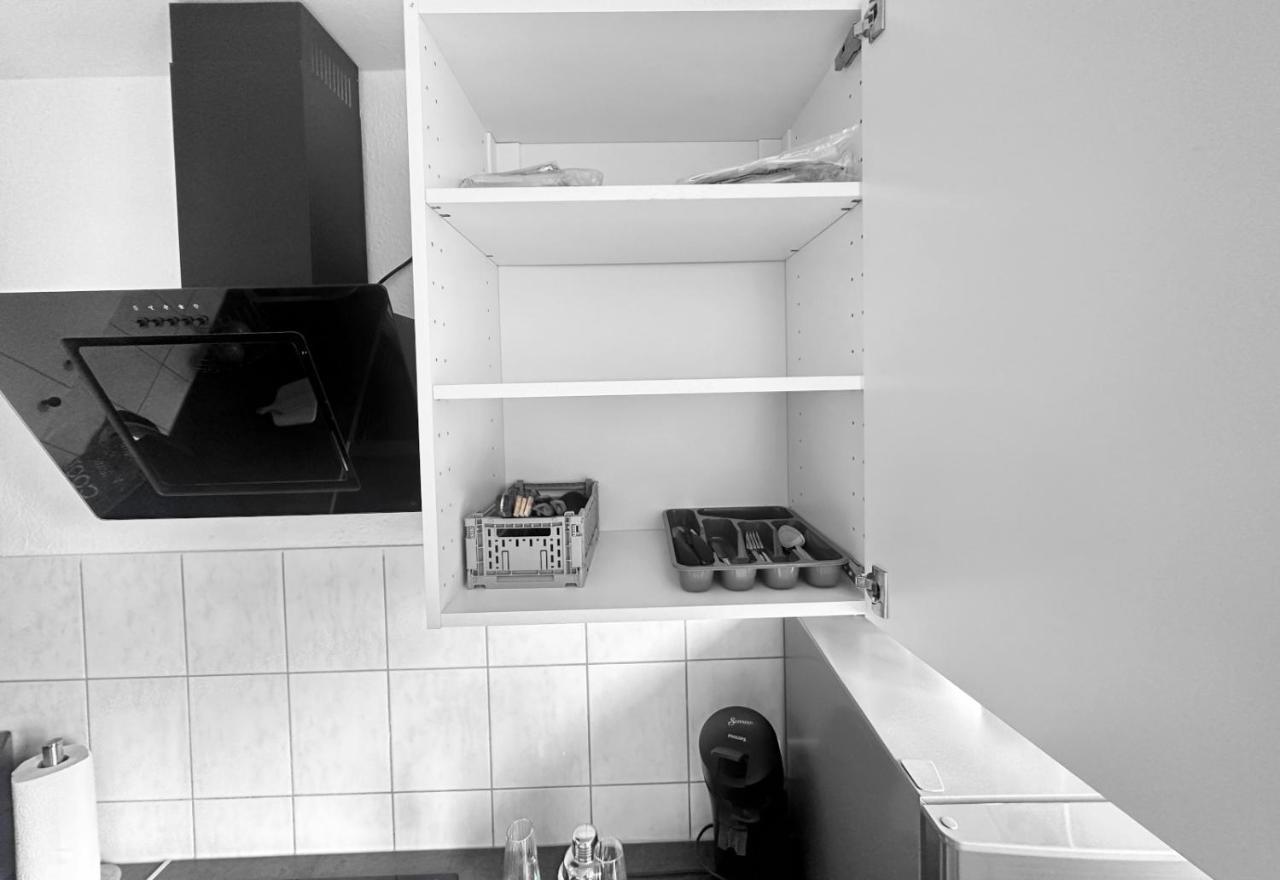 Vaz Apartments Essen, Kueche, Wlan, Tv, Netflix, Ca 15 Min Messe U Hbf Exterior foto