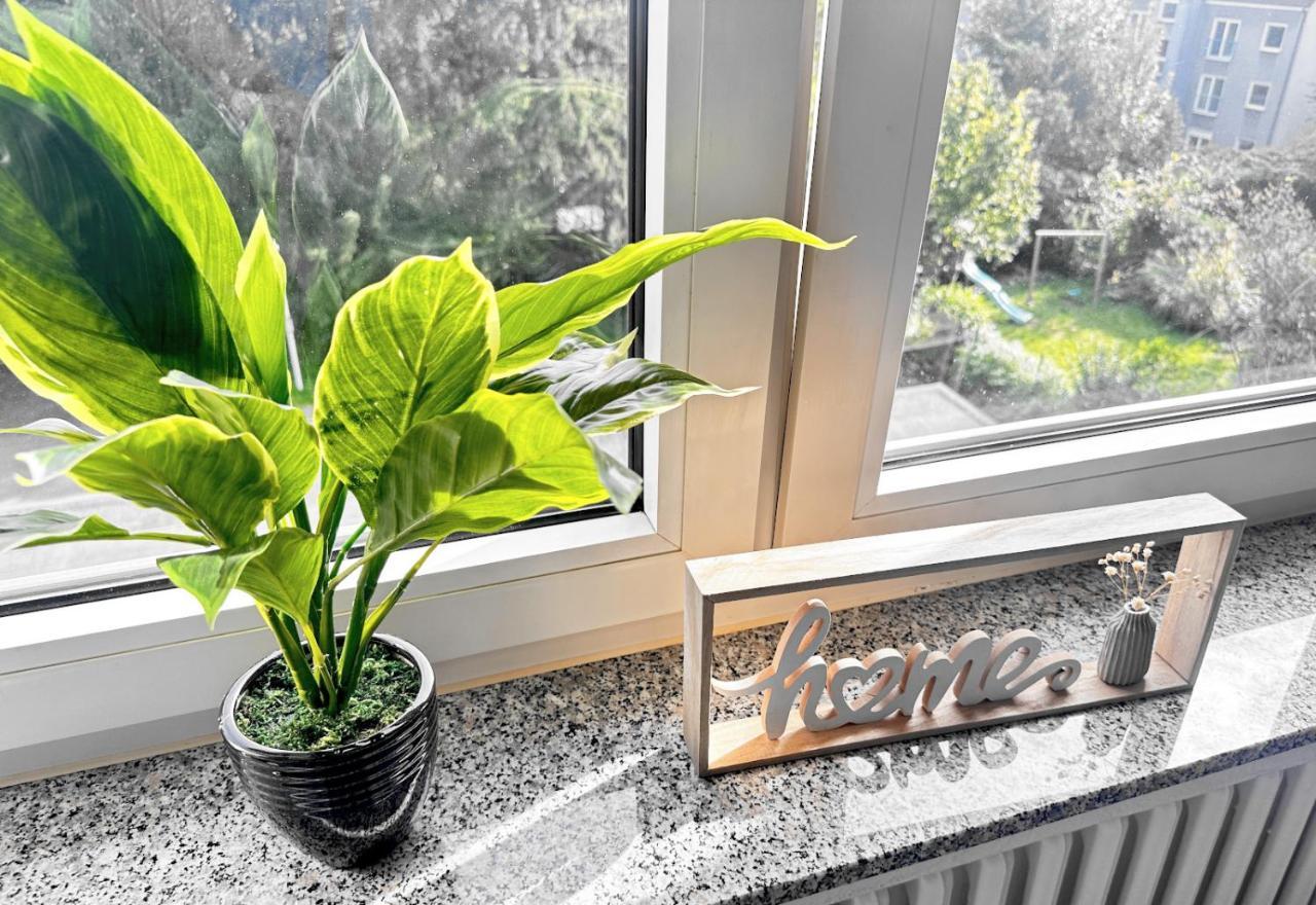 Vaz Apartments Essen, Kueche, Wlan, Tv, Netflix, Ca 15 Min Messe U Hbf Exterior foto