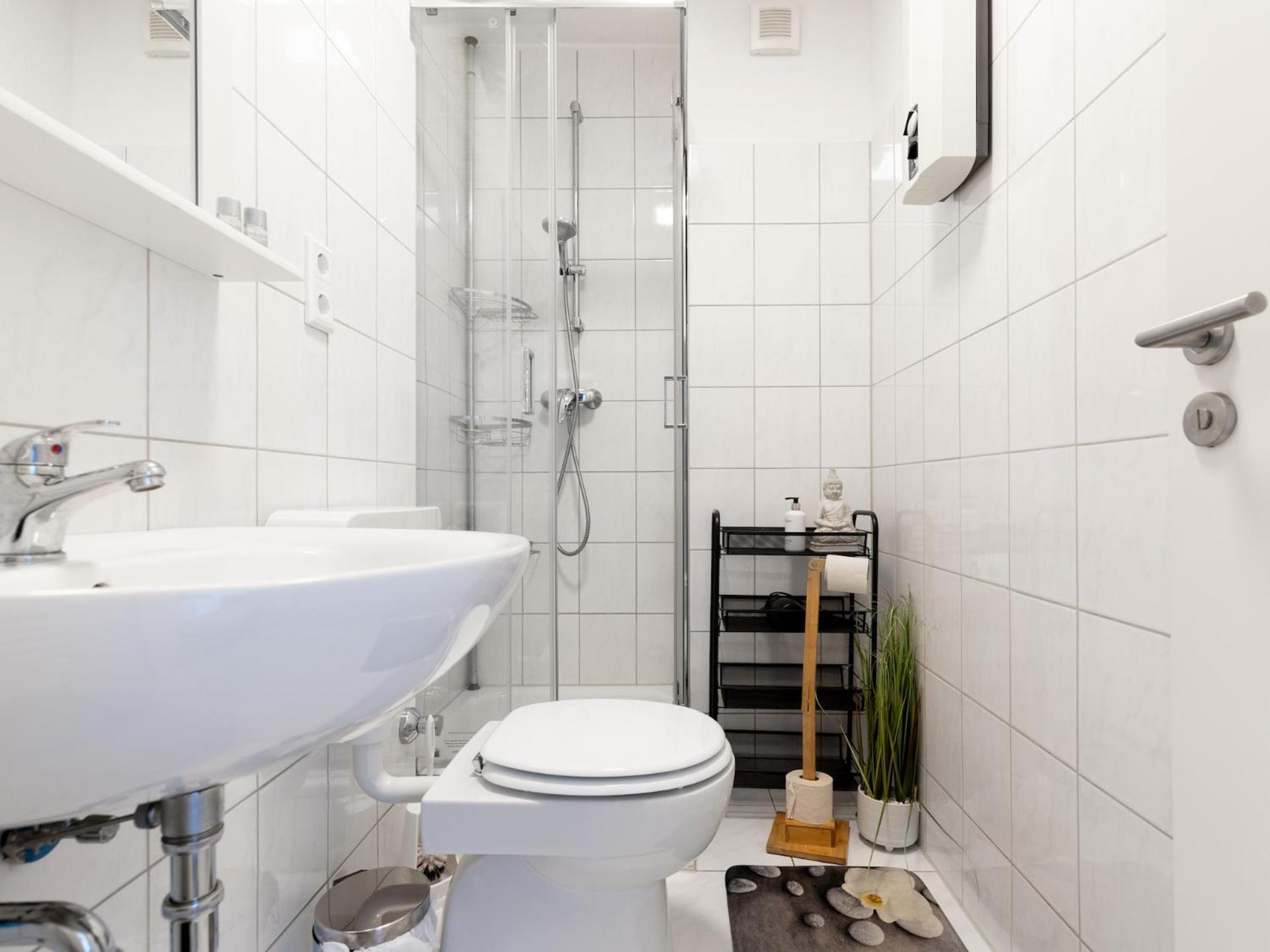 Vaz Apartments Essen, Kueche, Wlan, Tv, Netflix, Ca 15 Min Messe U Hbf Exterior foto